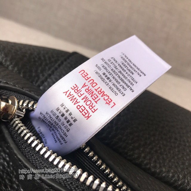 Burberry專櫃新款包包 巴寶莉黑色全皮腰包胸包挎包  db1006
